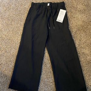 Lululemon On the Fly dress pants